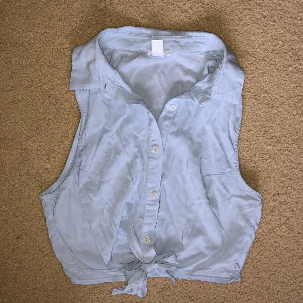 Tie top
